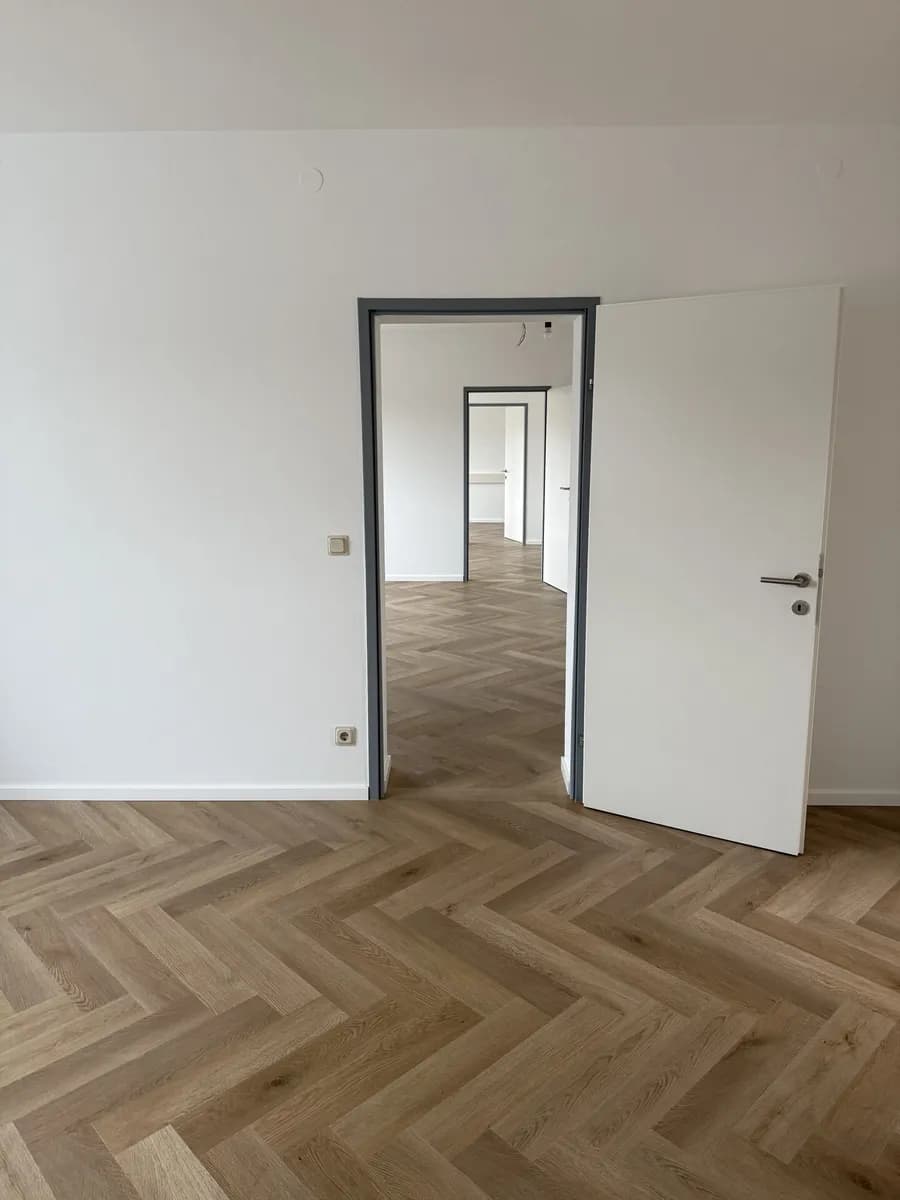 6-Zimmer-Gewerbeimmobilie mieten in Mödling – 140 m², € 2.500 – Bild 24 von 27