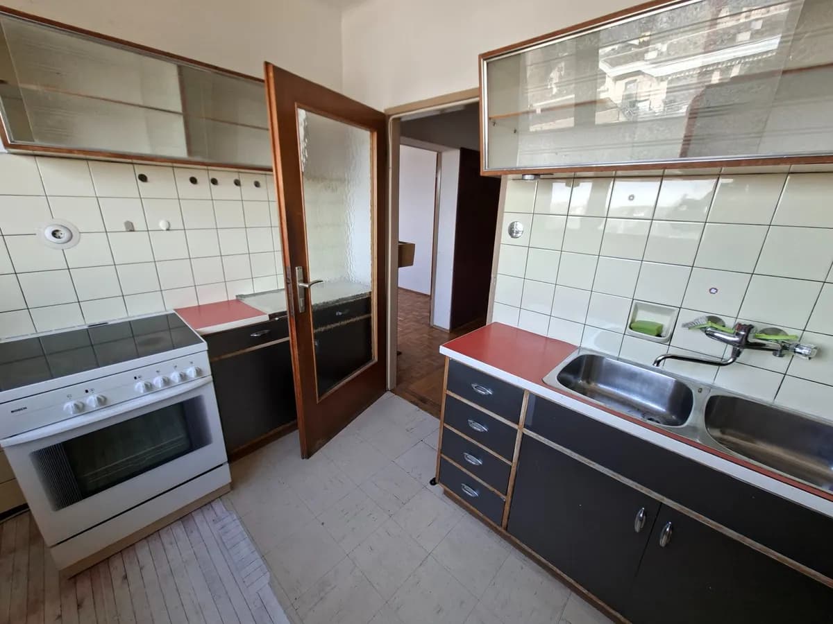 Wohnung kaufen in Salzburg Stadt – 45 m², € 195.000 – Bild 3 von 4