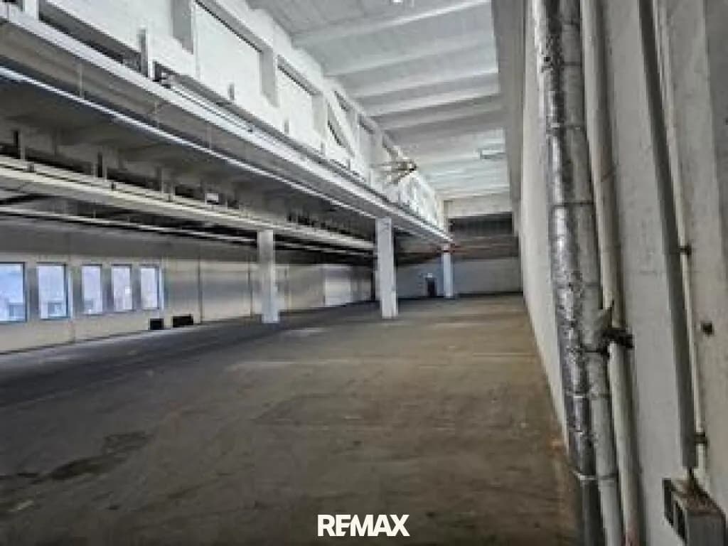 Gewerbeimmobilie mieten in Baden – 800 m² – Bild 7 von 11