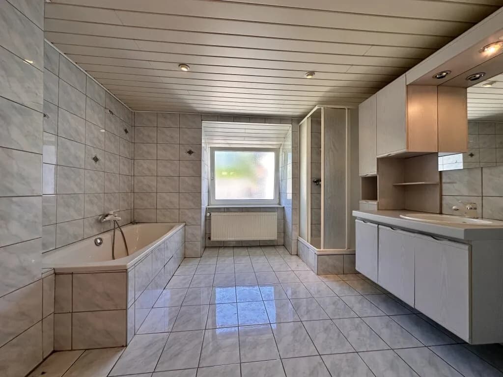 Haus kaufen in Neunkirchen – 190 m², € 279.000 – Bild 10 von 30
