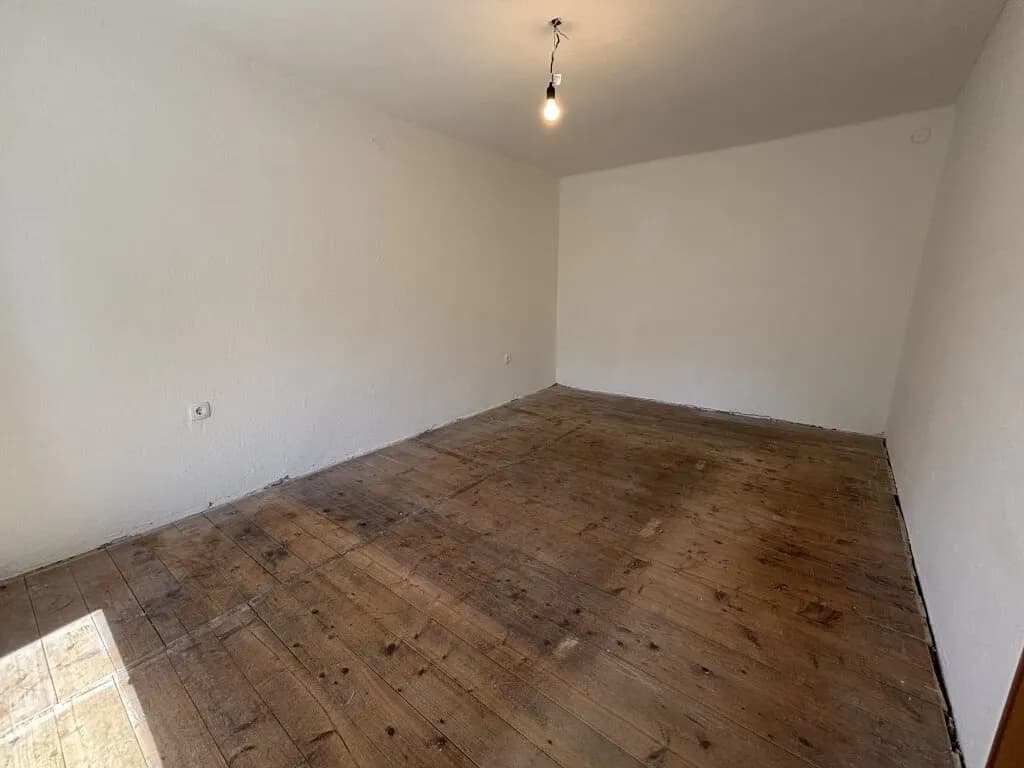 Haus kaufen in Neunkirchen – 190 m², € 279.000 – Bild 13 von 30