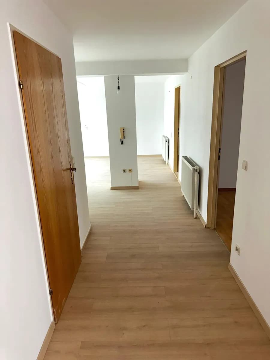 3-Zimmer-Wohnung mieten in Gänserndorf – 90 m², € 950 – Bild 2 von 7