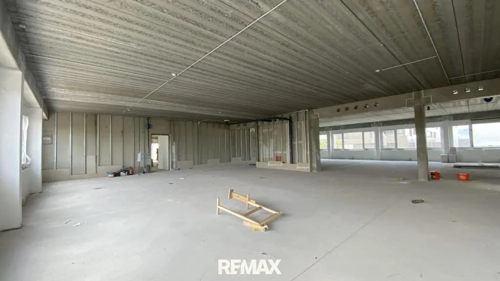 Gewerbeimmobilie mieten in Wien – 418 m², € 6.688 – Bild 2 von 3