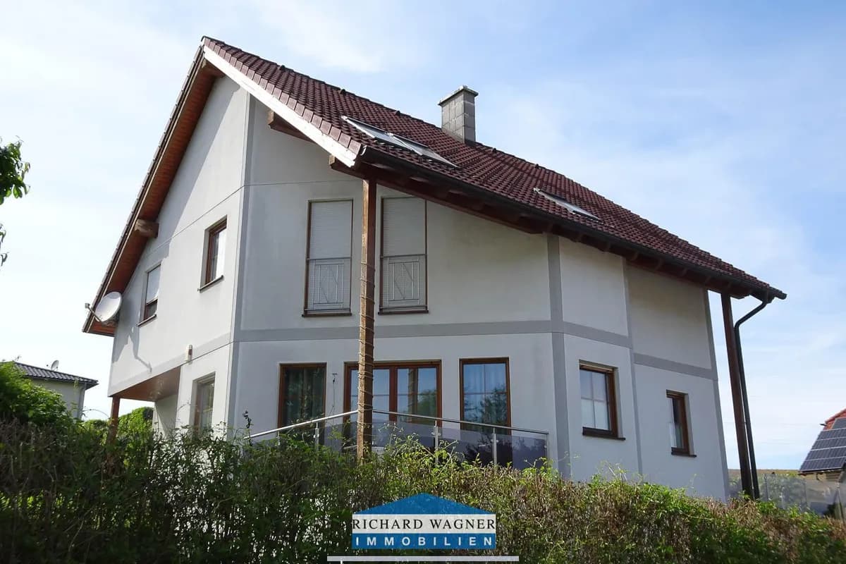 5-Zimmer-Haus kaufen in Amstetten – 127 m², € 425.000 – Bild 2 von 15