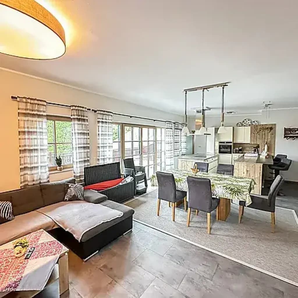3-Zimmer-Wohnung kaufen in Vöcklabruck – 119 m², € 395.000 – Bild 2 von 29