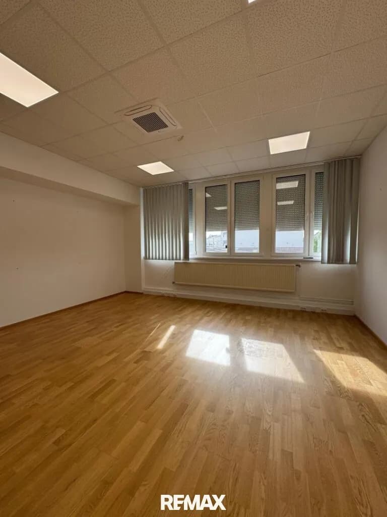 6-Zimmer-Gewerbeimmobilie mieten in Wien – 319 m², € 3.058 – Bild 4 von 12