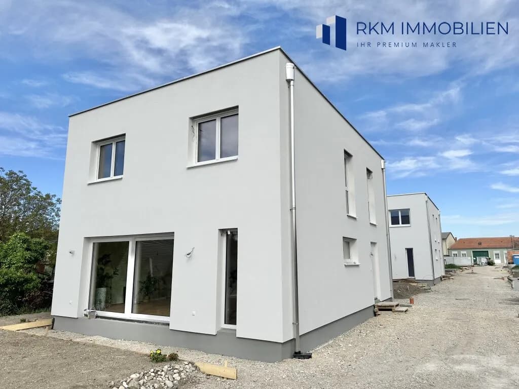 4-Zimmer-Haus kaufen in Bruck an der Leitha – 131 m², € 659.000