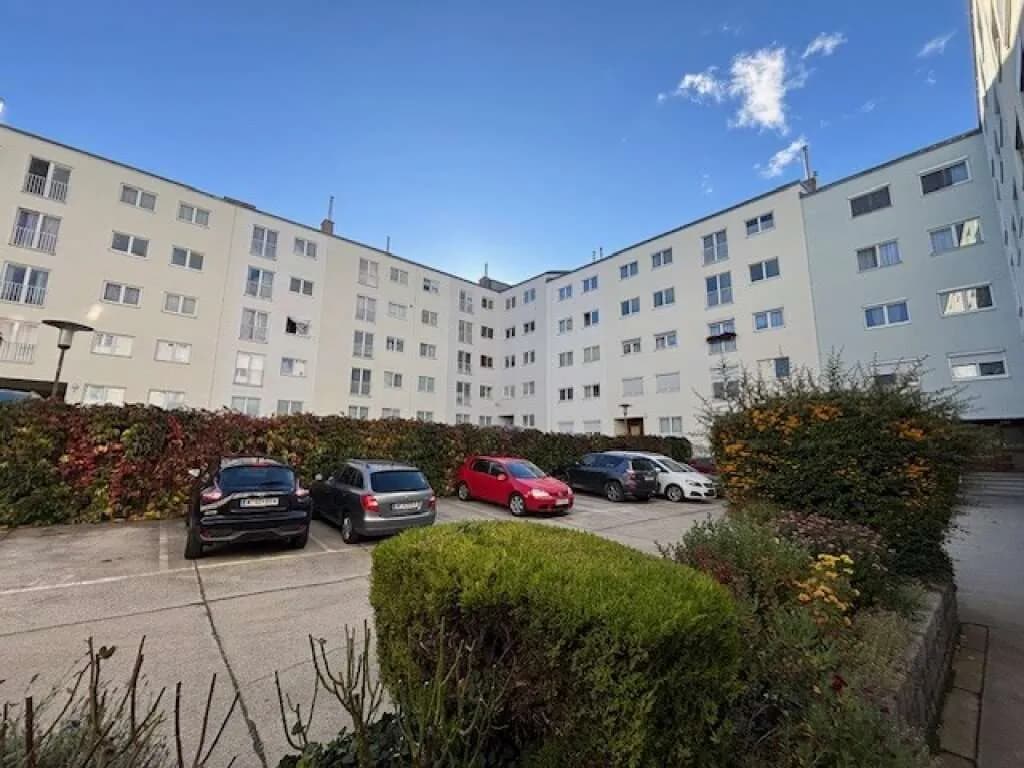 2-Zimmer-Wohnung kaufen in Wien – 63 m², € 192.000 – Bild 1 von 8