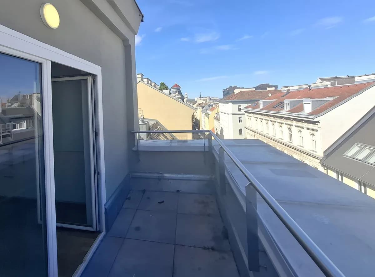 5-Zimmer-Wohnung mieten in Wien – 158 m², € 3.000 – Bild 2 von 14