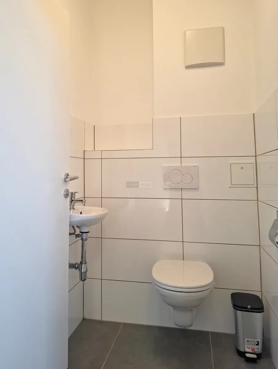 5-Zimmer-Wohnung mieten in Wien – 158 m², € 3.000 – Bild 12 von 14