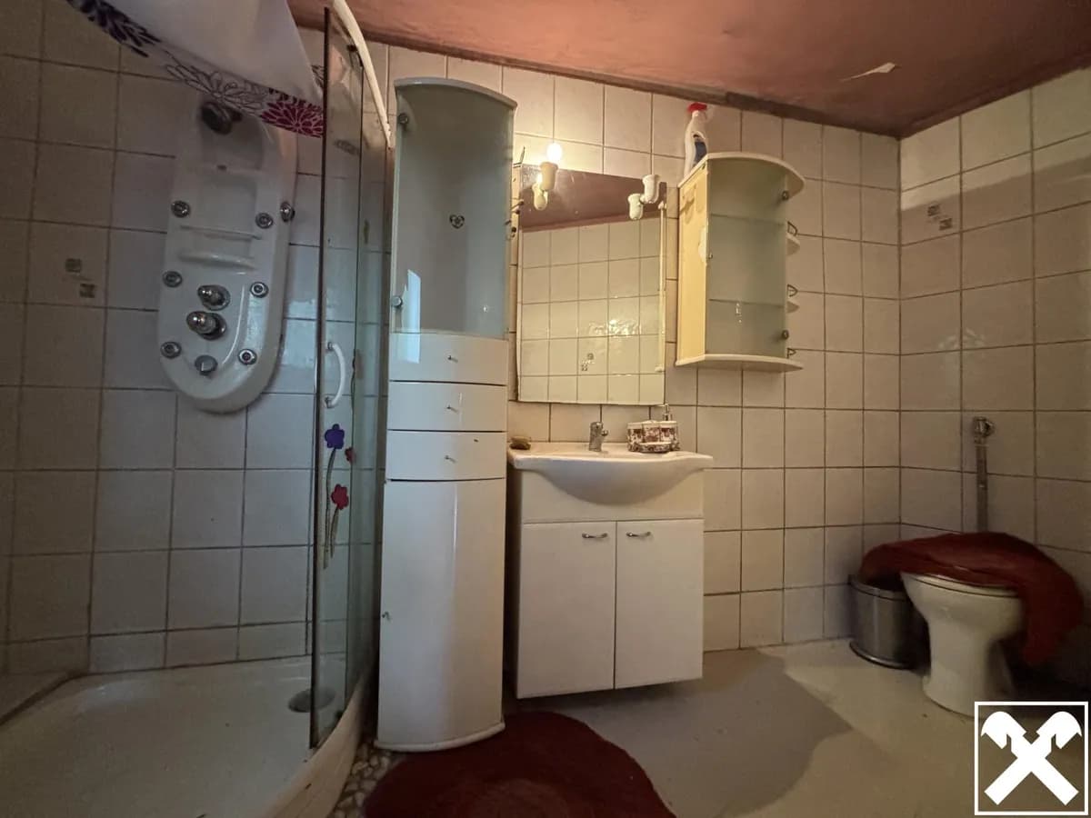 Haus kaufen in Wels-Land – 65 m², € 58.000 – Bild 4 von 12