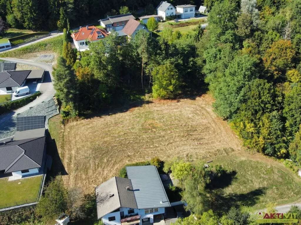 Grundstück kaufen in Klagenfurt Land – 2 748 m², € 580.000 – Bild 1 von 7