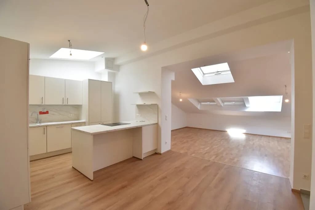 4-Zimmer-Wohnung mieten in Wien – 131,1 m², € 2.430