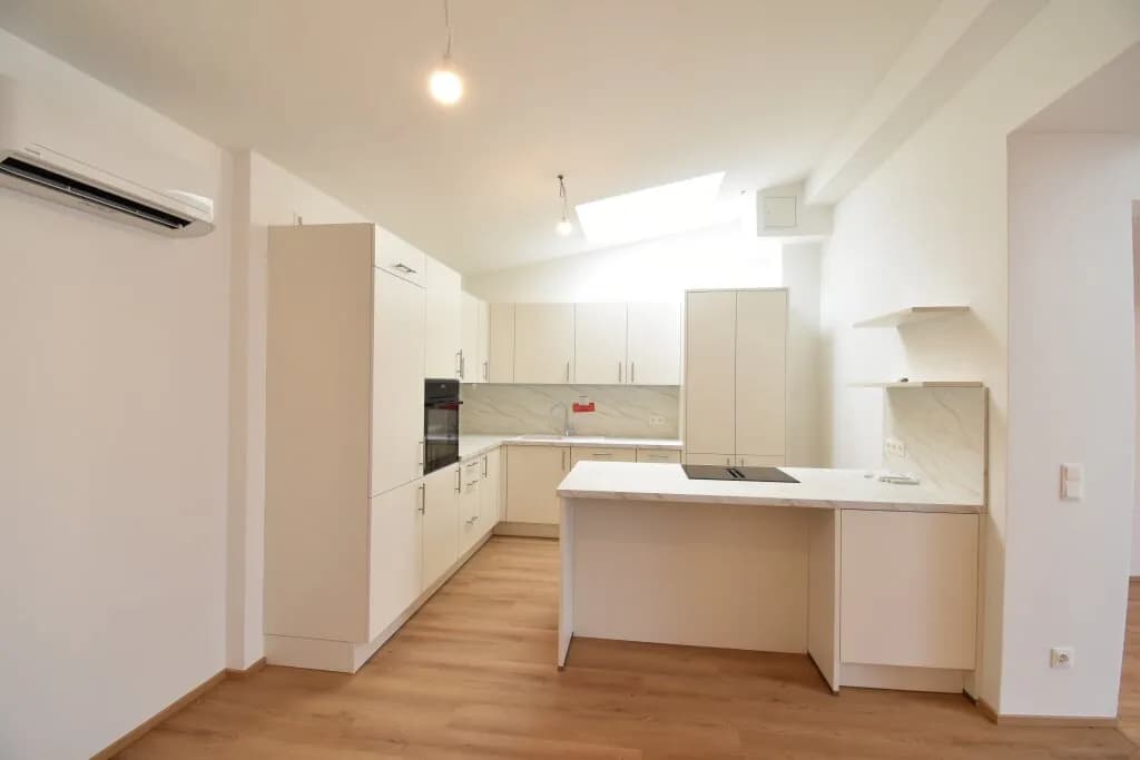 4-Zimmer-Wohnung mieten in Wien – 131,1 m², € 2.430 – Bild 2 von 29