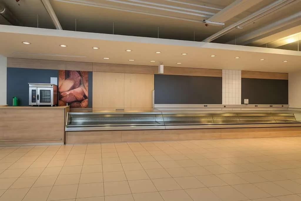 Gewerbeimmobilie mieten in Waidhofen an der Thaya – 1 021 m², € 9.163 – Bild 2 von 8