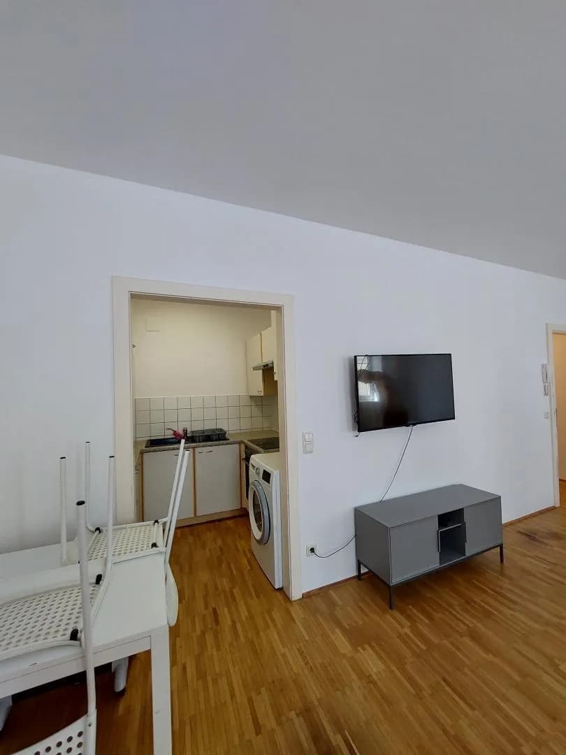 1-Zimmer-Wohnung mieten in Wels – 38,19 m², € 610 – Bild 5 von 8