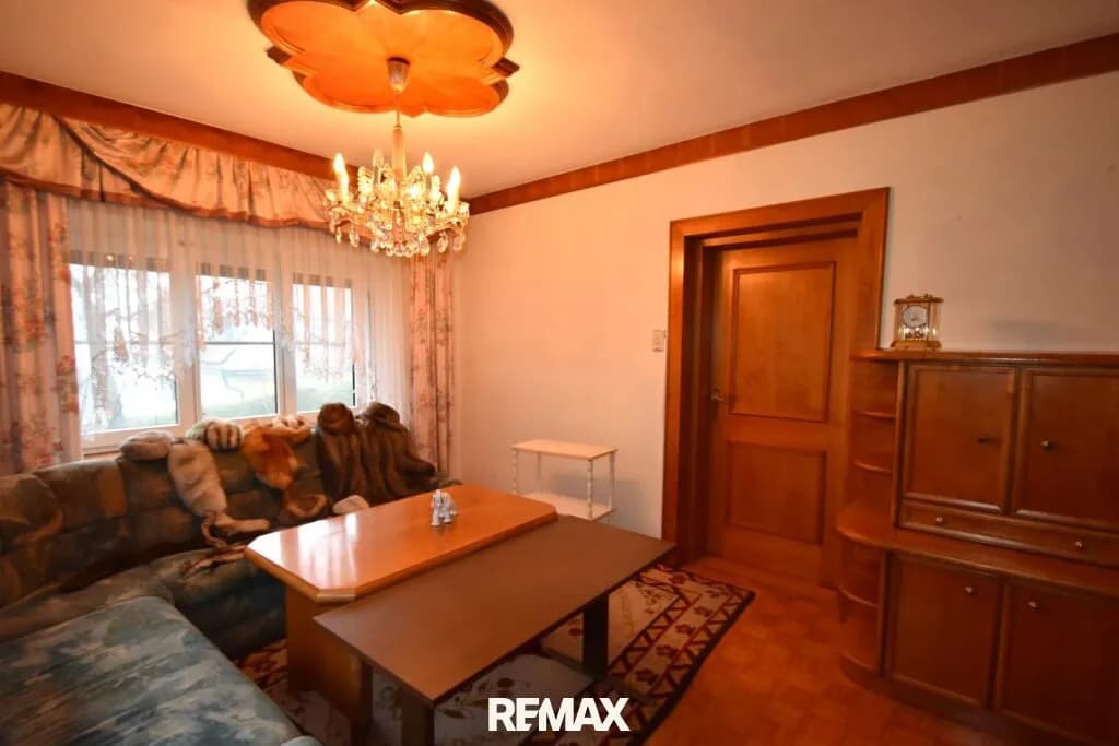 6-Zimmer-Haus kaufen in Amstetten – 160 m², € 205.000 – Bild 4 von 37