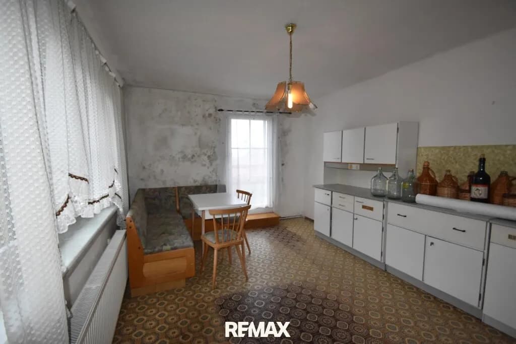 6-Zimmer-Haus kaufen in Amstetten – 160 m², € 205.000 – Bild 15 von 37