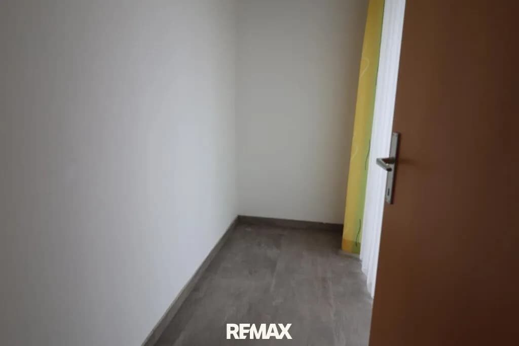 2-Zimmer-Wohnung mieten in Perg – 75 m², € 863 – Bild 9 von 16