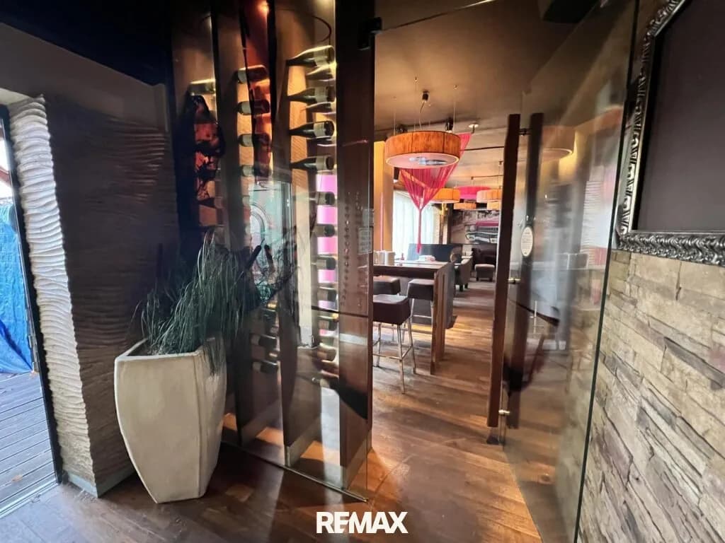 Gewerbeimmobilie mieten in Amstetten – 293 m², € 3.400 – Bild 2 von 19