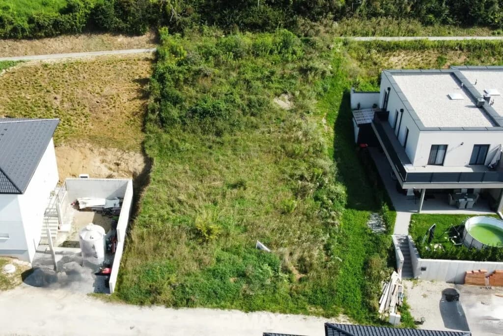 Grundstück kaufen in Perg – 801 m², € 185.000 – Bild 3 von 6