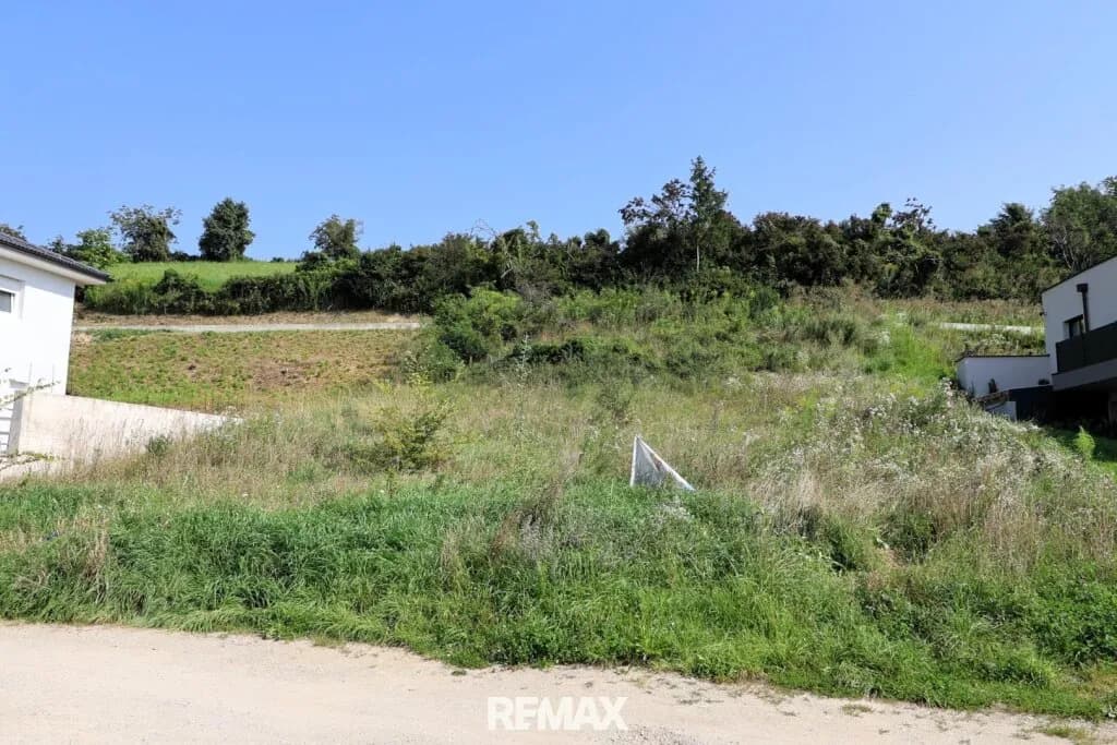 Grundstück kaufen in Perg – 801 m², € 185.000 – Bild 4 von 6