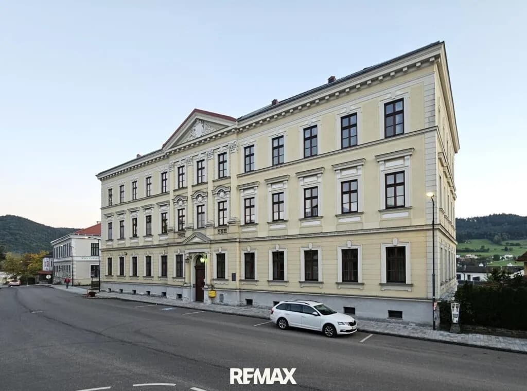 Gewerbeimmobilie kaufen in Melk – 1 051 m², € 790.000