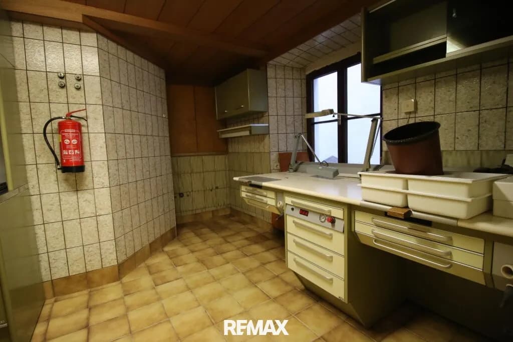 Gewerbeimmobilie mieten in Perg – 122 m², € 1.808 – Bild 9 von 19