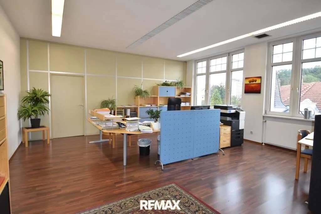 Gewerbeimmobilie mieten in Amstetten – 240 m², € 2.160 – Bild 2 von 10