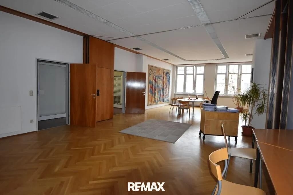 Gewerbeimmobilie mieten in Amstetten – 240 m², € 2.160 – Bild 7 von 10