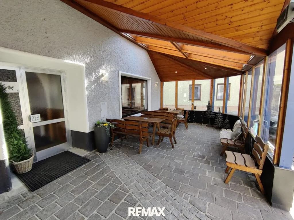 1-Zimmer-Gewerbeimmobilie mieten in Amstetten – 259 m², € 2.914 – Bild 8 von 37