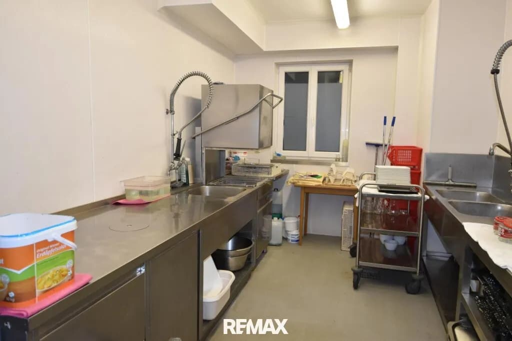 1-Zimmer-Gewerbeimmobilie mieten in Amstetten – 259 m², € 2.914 – Bild 18 von 37