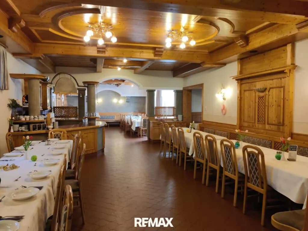 1-Zimmer-Gewerbeimmobilie mieten in Amstetten – 259 m², € 2.914 – Bild 21 von 37