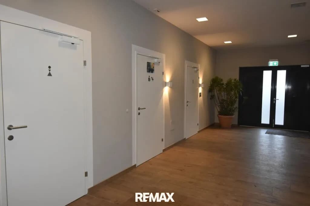 1-Zimmer-Gewerbeimmobilie mieten in Amstetten – 259 m², € 2.914 – Bild 27 von 37