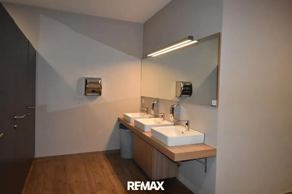 1-Zimmer-Gewerbeimmobilie mieten in Amstetten – 259 m², € 2.914 – Bild 30 von 37