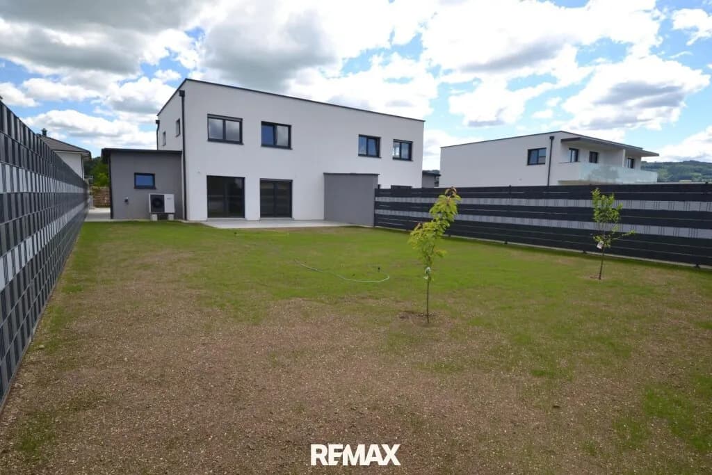 4-Zimmer-Haus kaufen in Amstetten – 115 m², € 370.000 – Bild 2 von 20