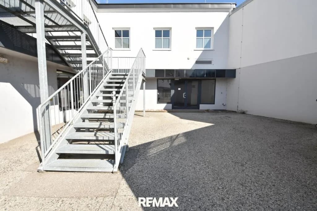 Gewerbeimmobilie mieten in Amstetten – 144 m², € 811