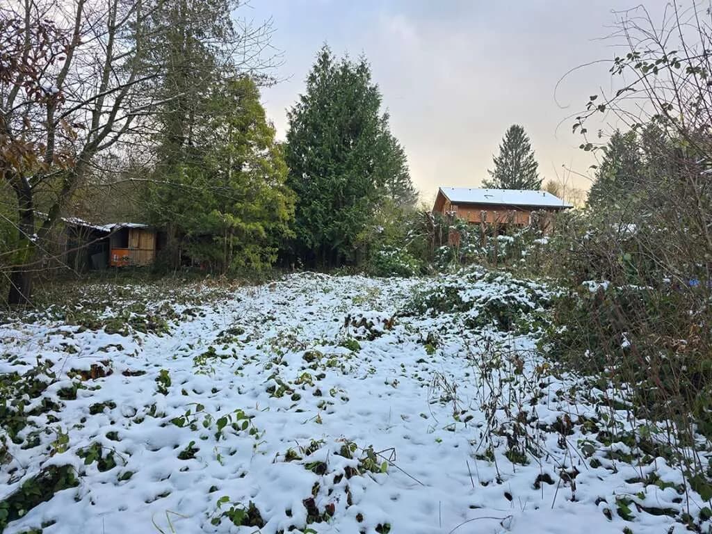 Grundstück mieten in Sankt Pölten Land – 500 m², € 250