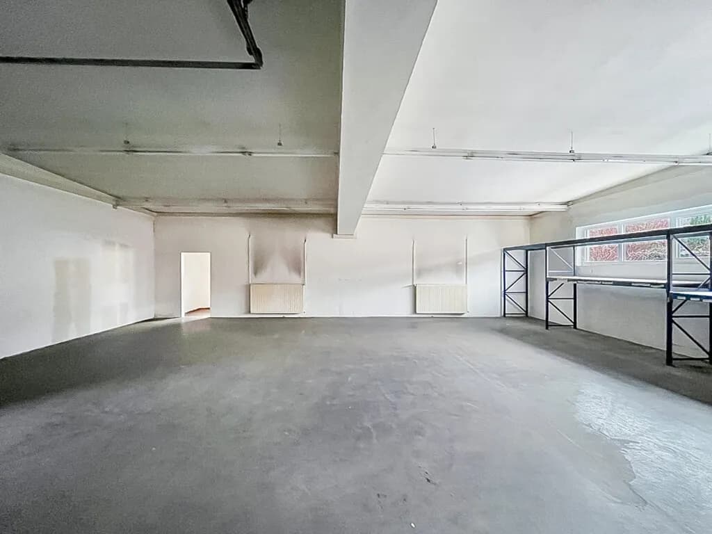 Gewerbeimmobilie mieten in Bruck-Mürzzuschlag – 894 m², € 5.800 – Bild 3 von 12