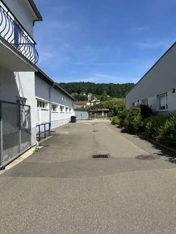 Gewerbeimmobilie mieten in Bruck-Mürzzuschlag – 894 m², € 5.800 – Bild 10 von 12