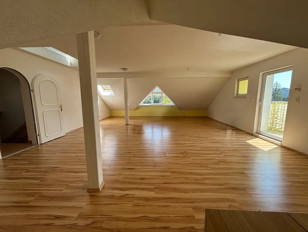 Haus kaufen in Vöcklabruck – 408 m² – Bild 6 von 6