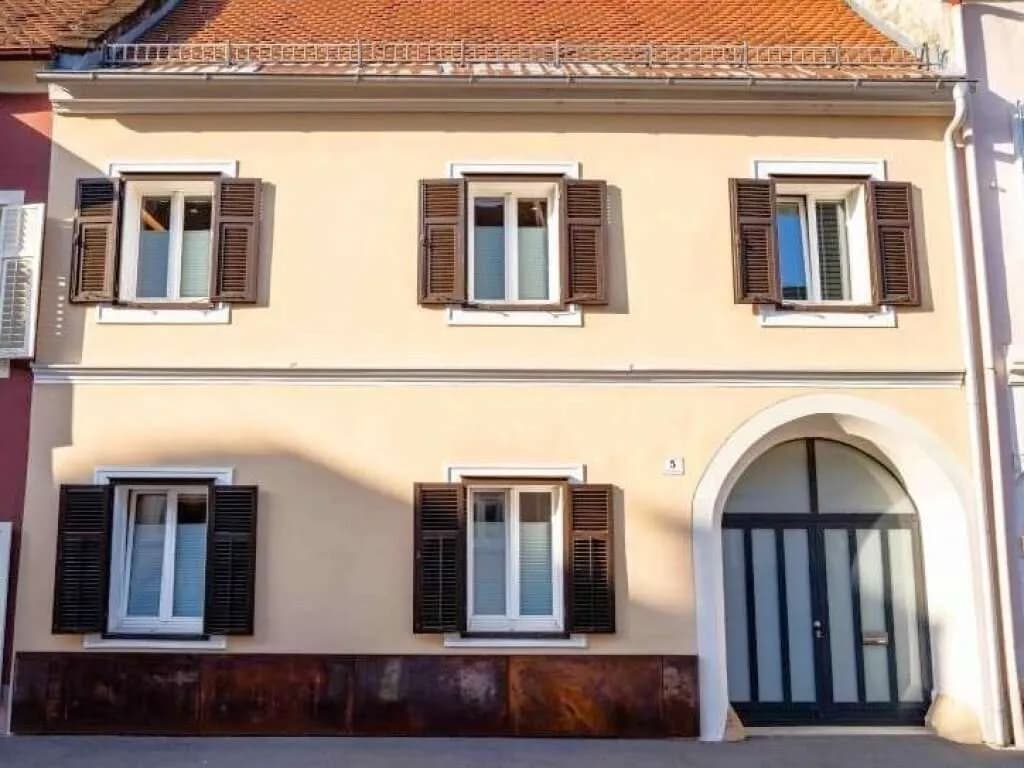 5-Zimmer-Immobilie kaufen in Südoststeiermark – 218 m², € 549.000 – Bild 3 von 18