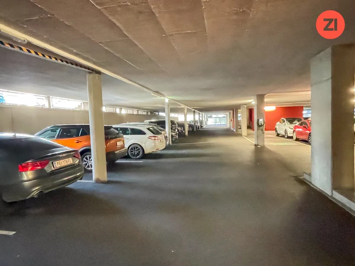 Gewerbeimmobilie mieten in Linz – 2 400 m², € 45.000 – Bild 8 von 18