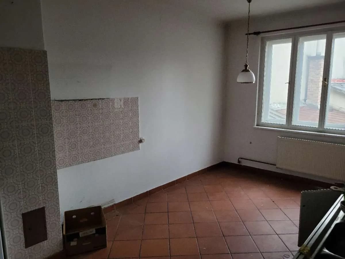 12-Zimmer-Gewerbeimmobilie kaufen in Klagenfurt – 182 m², € 499.000 – Bild 2 von 11