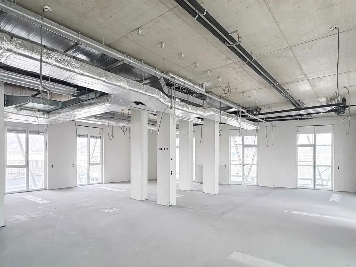 Gewerbeimmobilie mieten in Graz – 1 886 m², € 15 – Bild 1 von 7
