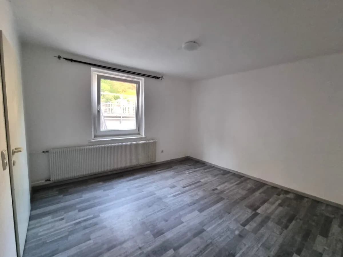 6-Zimmer-Haus kaufen in Perg – 340 m², € 320.000 – Bild 13 von 17