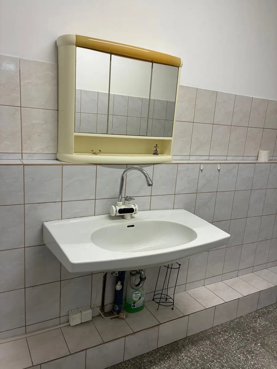 Gewerbeimmobilie mieten in Klagenfurt – 150 m², € 1.500 – Bild 5 von 6