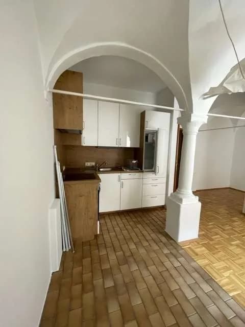 2-Zimmer-Wohnung mieten in Völkermarkt – 40 m², € 450 – Bild 2 von 9