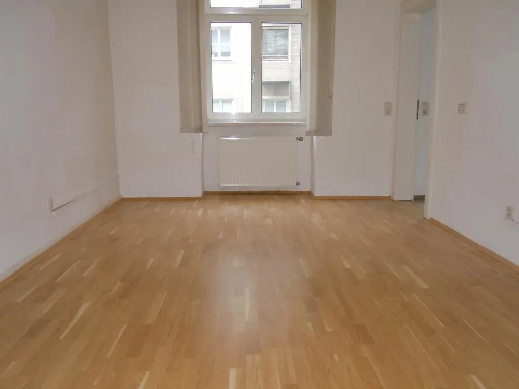 5-Zimmer-Wohnung mieten in Linz – 118,56 m², € 1.275 – Bild 3 von 8