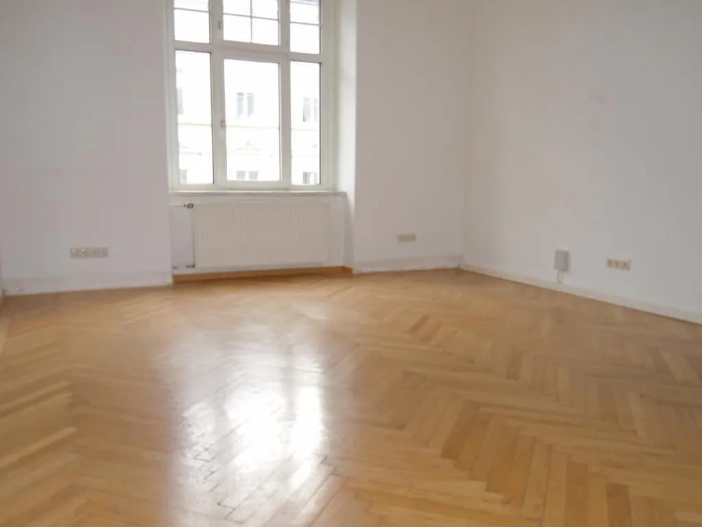 5-Zimmer-Wohnung mieten in Linz – 118,56 m², € 1.275 – Bild 6 von 8